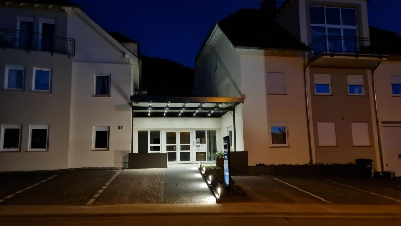 Roussel - Hotel Restaurant Bernkastel-Kues Exteriör bild